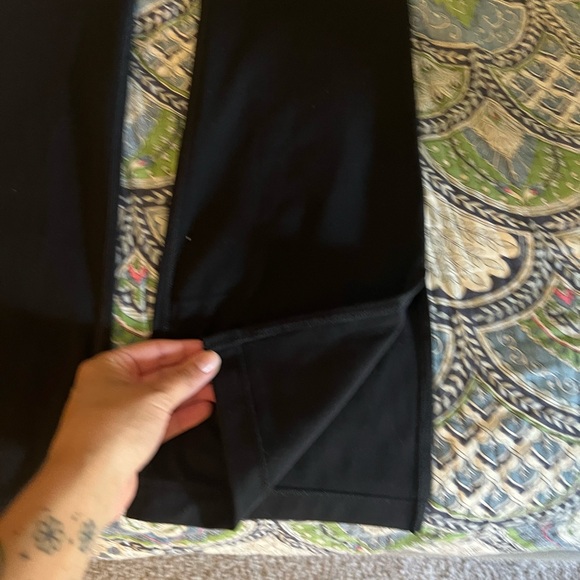 Cream Yoga Angel Flare Pants in BLACK 🖤 - Picture 3 of 4